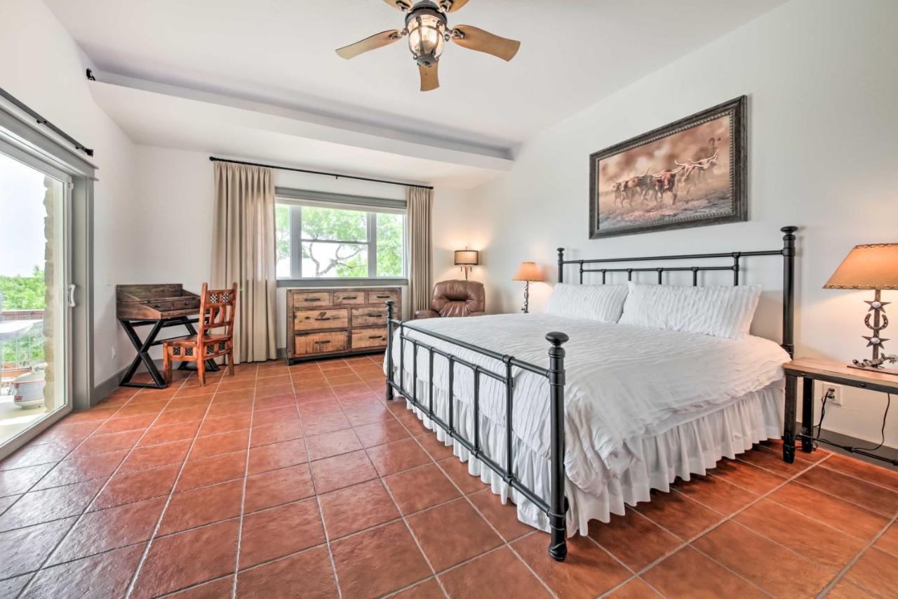 Ladera Wimberley Estate On 13 Acres With Hot Tub Villa Eksteriør bilde